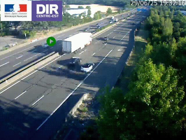 <h2>Caméra de circulation à Saint-Priest à la jonction entre l'A43 et l'A46 en direction de Marseille</h2>