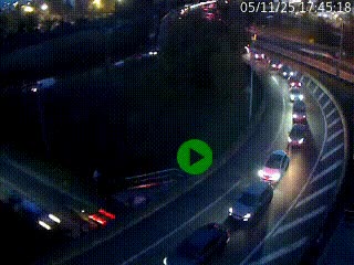 <h2>Caméra autoroute à la jonction entre l'A7 et la D301 (Boulevard urbain Sud de Lyon) à Feyzin, au sud de Lyon. Vue orientée vers Mions</h2>