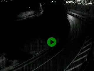 <h2>Caméra autoroute à la jonction entre l'A7 et la D301 (Boulevard urbain Sud de Lyon) à Feyzin, au sud de Lyon. Vue orientée vers Mions</h2>