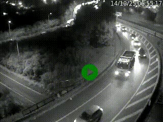 <h2>Caméra autoroute à la jonction entre l'A7 et la D301 (Boulevard urbain Sud de Lyon) à Feyzin, au sud de Lyon. Vue orientée vers Mions</h2>