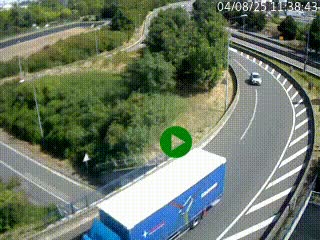 Caméra autoroute à la jonction entre l'A7 et la D301 (Boulevard urbain Sud de Lyon) à Feyzin, au sud de Lyon. Vue orientée vers Mions
