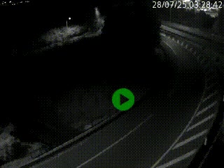 Caméra autoroute à la jonction entre l'A7 et la D301 (Boulevard urbain Sud de Lyon) à Feyzin, au sud de Lyon. Vue orientée vers Mions