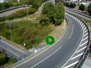 Caméra autoroute à la jonction entre l'A7 et la D301 (Boulevard urbain Sud de Lyon) à Feyzin, au sud de Lyon. Vue orientée vers Mions