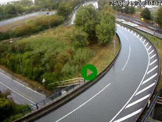 <h2>Caméra autoroute à la jonction entre l'A7 et la D301 (Boulevard urbain Sud de Lyon) à Feyzin, au sud de Lyon. Vue orientée vers Mions</h2>