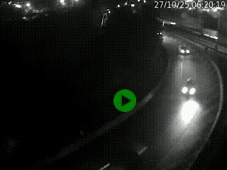 <h2>Caméra autoroute à la jonction entre l'A7 et la D301 (Boulevard urbain Sud de Lyon) à Feyzin, au sud de Lyon. Vue orientée vers Mions</h2>