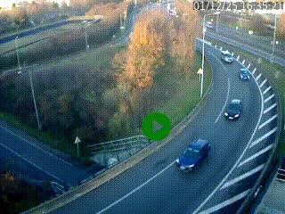 <h2>Caméra autoroute à la jonction entre l'A7 et la D301 (Boulevard urbain Sud de Lyon) à Feyzin, au sud de Lyon. Vue orientée vers Mions</h2>