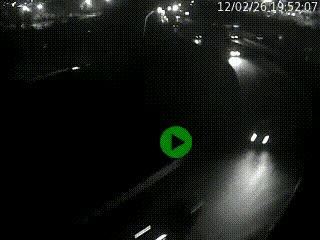 <h2>Caméra autoroute à la jonction entre l'A7 et la D301 (Boulevard urbain Sud de Lyon) à Feyzin, au sud de Lyon. Vue orientée vers Mions</h2>