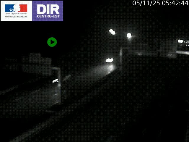 Caméra de circulation routière sur le boulevard périphérique Laurent Bonnevay de Lyon (D383) à hauteur de Bron, avant la jonction avec l'A43. Vue orientée vers l'échangeur