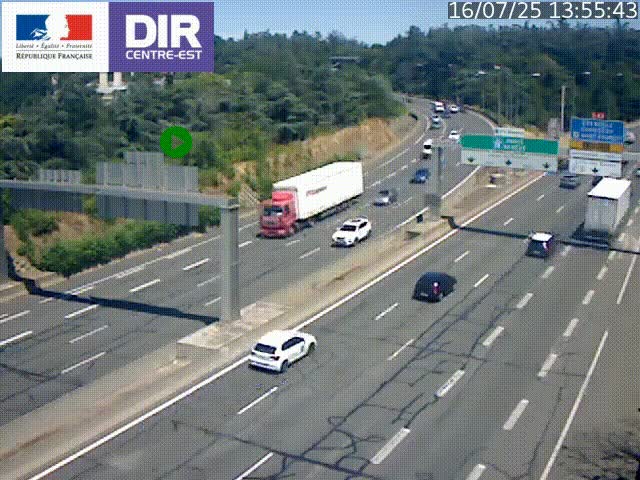 Caméra de circulation routière sur le boulevard périphérique Laurent Bonnevay de Lyon (D383) à hauteur de Bron, avant la jonction avec l'A43. Vue orientée vers l'échangeur