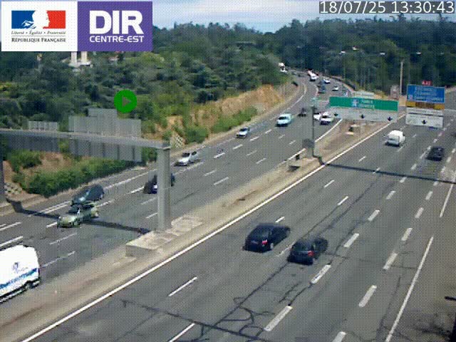Caméra de circulation routière sur le boulevard périphérique Laurent Bonnevay de Lyon (D383) à hauteur de Bron, avant la jonction avec l'A43. Vue orientée vers l'échangeur