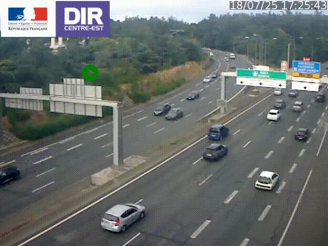 Caméra de circulation routière sur le boulevard périphérique Laurent Bonnevay de Lyon (D383) à hauteur de Bron, avant la jonction avec l'A43. Vue orientée vers l'échangeur