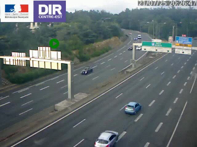 Caméra de circulation routière sur le boulevard périphérique Laurent Bonnevay de Lyon (D383) à hauteur de Bron, avant la jonction avec l'A43. Vue orientée vers l'échangeur