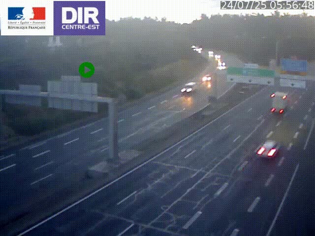 Caméra de circulation routière sur le boulevard périphérique Laurent Bonnevay de Lyon (D383) à hauteur de Bron, avant la jonction avec l'A43. Vue orientée vers l'échangeur
