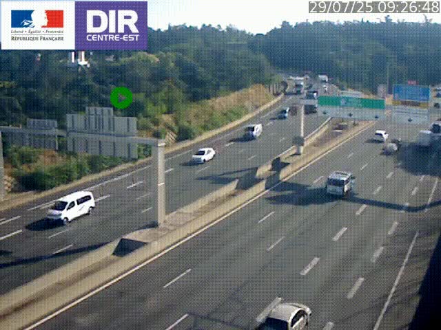 Caméra de circulation routière sur le boulevard périphérique Laurent Bonnevay de Lyon (D383) à hauteur de Bron, avant la jonction avec l'A43. Vue orientée vers l'échangeur