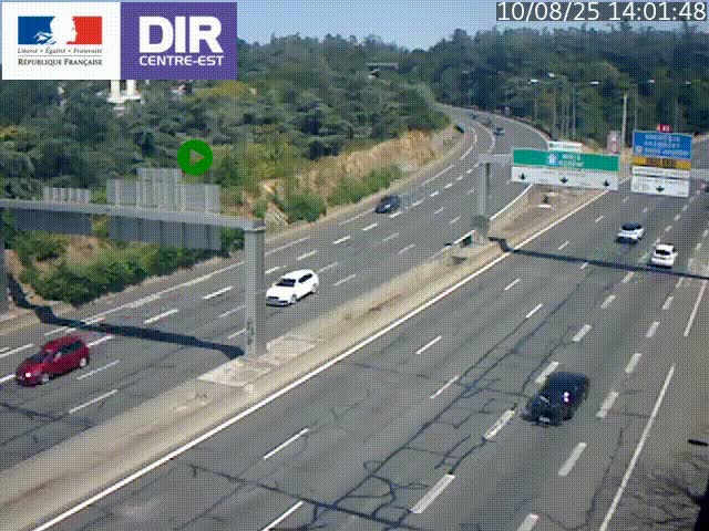 Caméra de circulation routière sur le boulevard périphérique Laurent Bonnevay de Lyon (D383) à hauteur de Bron, avant la jonction avec l'A43. Vue orientée vers l'échangeur