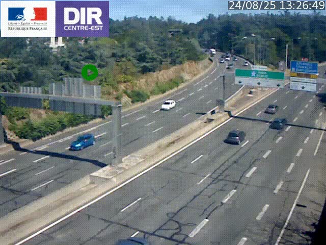 Caméra de circulation routière sur le boulevard périphérique Laurent Bonnevay de Lyon (D383) à hauteur de Bron, avant la jonction avec l'A43. Vue orientée vers l'échangeur