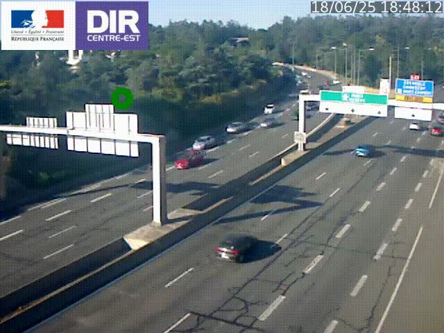 <h2>Caméra de circulation routière sur le boulevard périphérique Laurent Bonnevay de Lyon (D383) à hauteur de Bron, avant la jonction avec l'A43. Vue orientée vers l'échangeur</h2>