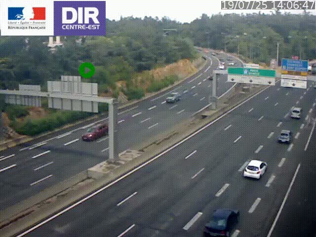 Caméra de circulation routière sur le boulevard périphérique Laurent Bonnevay de Lyon (D383) à hauteur de Bron, avant la jonction avec l'A43. Vue orientée vers l'échangeur