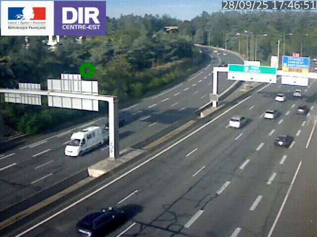 <h2>Caméra de circulation routière sur le boulevard périphérique Laurent Bonnevay de Lyon (D383) à hauteur de Bron, avant la jonction avec l'A43. Vue orientée vers l'échangeur</h2>