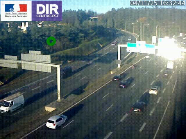 <h2>Caméra de circulation routière sur le boulevard périphérique Laurent Bonnevay de Lyon (D383) à hauteur de Bron, avant la jonction avec l'A43. Vue orientée vers l'échangeur</h2>