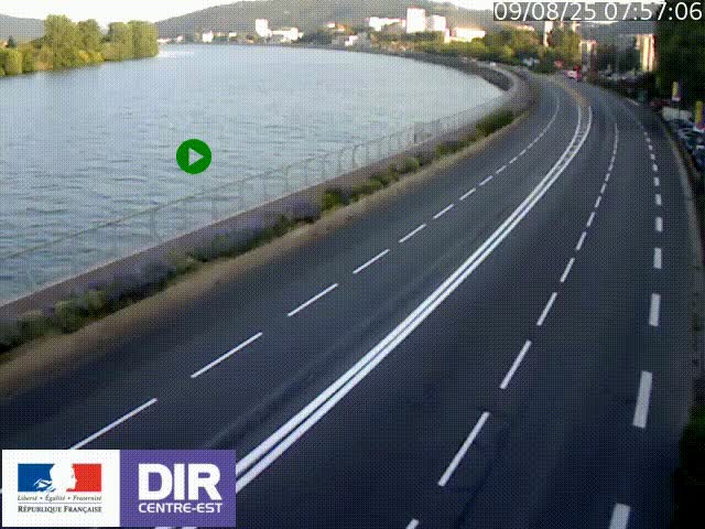 <h2>Webcam sur le quai Parjot à Vienne, aux Portes de Lyon, sur la Nationale 7, à la jonction avec le boulevard du Rhône-nord (D1407), caméra orientée vers Lyon</h2>
