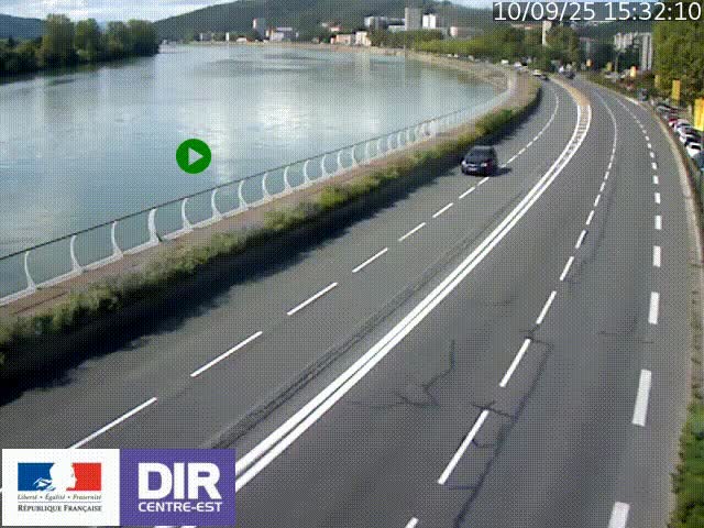 <h2>Webcam sur le quai Parjot à Vienne, aux Portes de Lyon, sur la Nationale 7, à la jonction avec le boulevard du Rhône-nord (D1407), caméra orientée vers Lyon</h2>