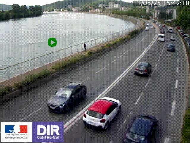 <h2>Webcam sur le quai Parjot à Vienne, aux Portes de Lyon, sur la Nationale 7, à la jonction avec le boulevard du Rhône-nord (D1407), caméra orientée vers Lyon</h2>