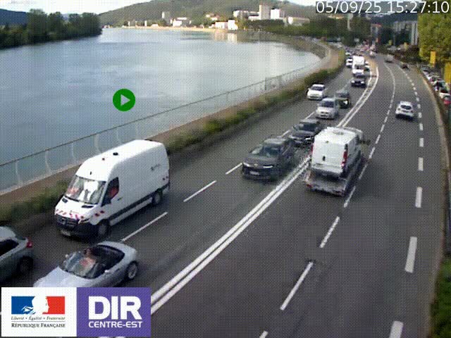 Webcam sur le quai Parjot à Vienne, aux Portes de Lyon, sur la Nationale 7, à la jonction avec le boulevard du Rhône-nord (D1407), caméra orientée vers Lyon