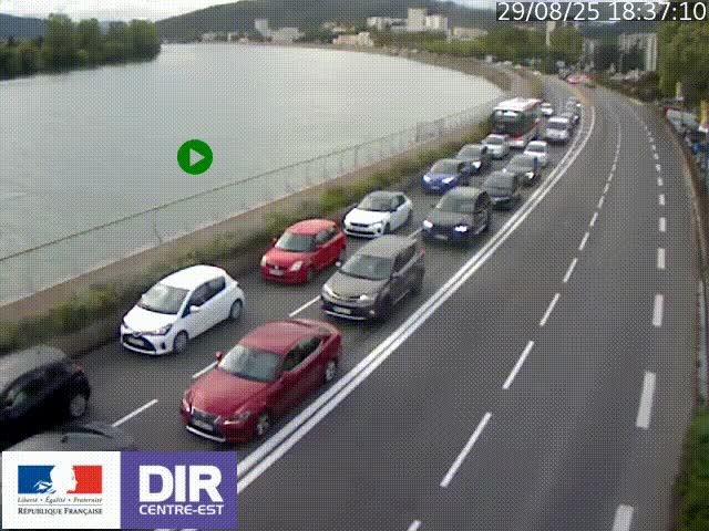 Webcam sur le quai Parjot à Vienne, aux Portes de Lyon, sur la Nationale 7, à la jonction avec le boulevard du Rhône-nord (D1407), caméra orientée vers Lyon