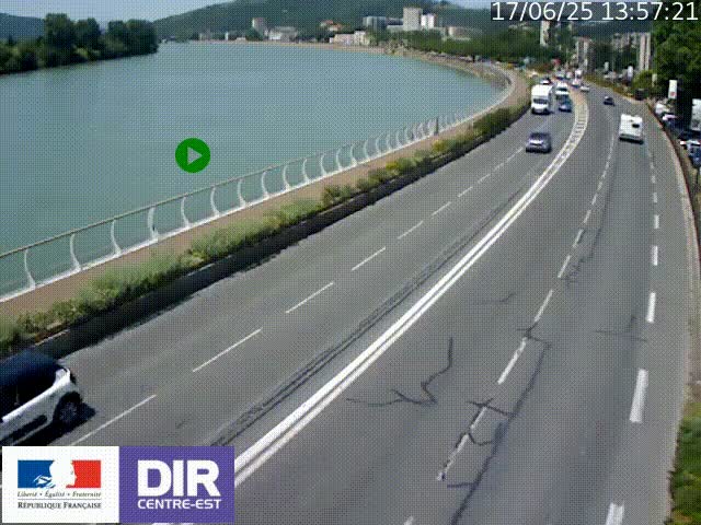 Webcam sur le quai Parjot à Vienne, aux Portes de Lyon, sur la Nationale 7, à la jonction avec le boulevard du Rhône-nord (D1407), caméra orientée vers Lyon