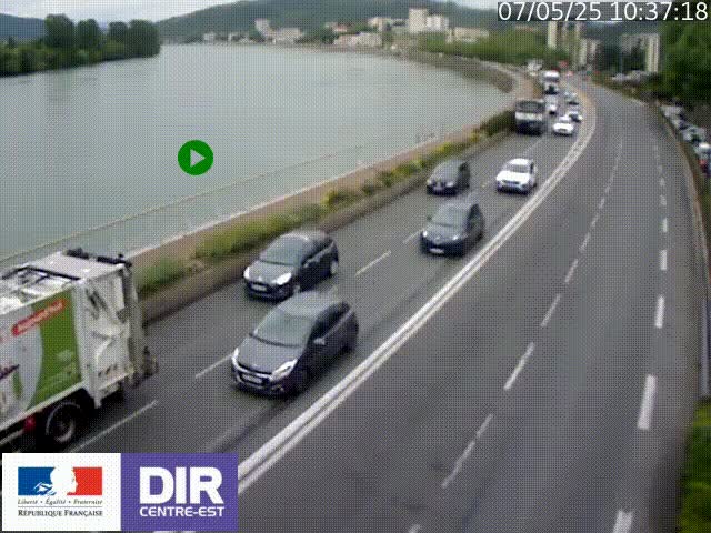 Webcam sur le quai Parjot à Vienne, aux Portes de Lyon, sur la Nationale 7, à la jonction avec le boulevard du Rhône-nord (D1407), caméra orientée vers Lyon