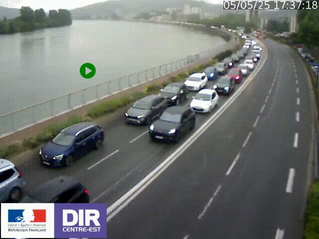 Webcam sur le quai Parjot à Vienne, aux Portes de Lyon, sur la Nationale 7, à la jonction avec le boulevard du Rhône-nord (D1407), caméra orientée vers Lyon