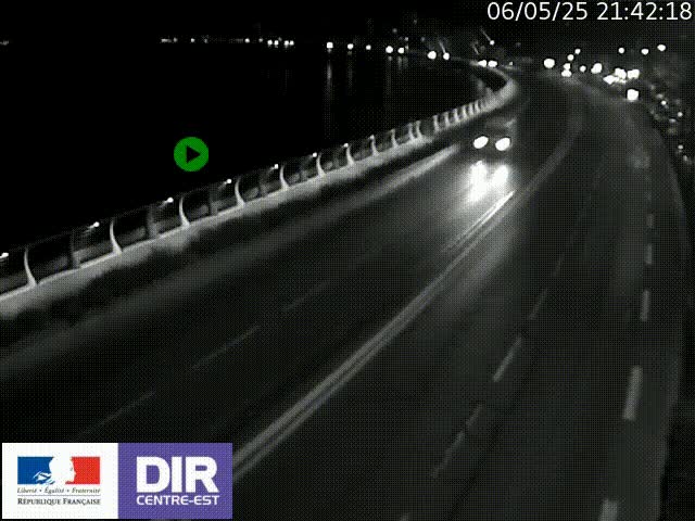 Webcam sur le quai Parjot à Vienne, aux Portes de Lyon, sur la Nationale 7, à la jonction avec le boulevard du Rhône-nord (D1407), caméra orientée vers Lyon