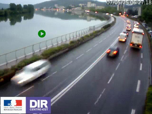 Webcam sur le quai Parjot à Vienne, aux Portes de Lyon, sur la Nationale 7, à la jonction avec le boulevard du Rhône-nord (D1407), caméra orientée vers Lyon