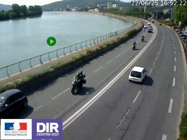 Webcam sur le quai Parjot à Vienne, aux Portes de Lyon, sur la Nationale 7, à la jonction avec le boulevard du Rhône-nord (D1407), caméra orientée vers Lyon