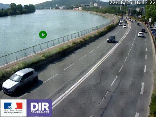 Webcam sur le quai Parjot à Vienne, aux Portes de Lyon, sur la Nationale 7, à la jonction avec le boulevard du Rhône-nord (D1407), caméra orientée vers Lyon