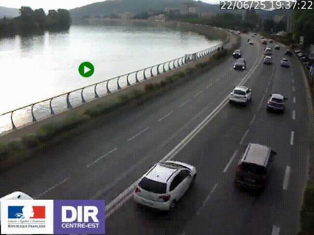 Webcam sur le quai Parjot à Vienne, aux Portes de Lyon, sur la Nationale 7, à la jonction avec le boulevard du Rhône-nord (D1407), caméra orientée vers Lyon