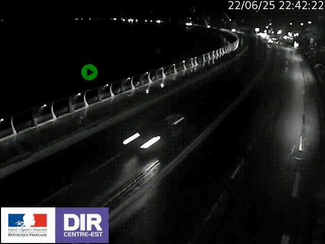 Webcam sur le quai Parjot à Vienne, aux Portes de Lyon, sur la Nationale 7, à la jonction avec le boulevard du Rhône-nord (D1407), caméra orientée vers Lyon