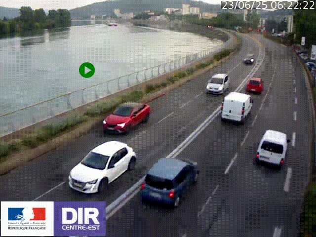 Webcam sur le quai Parjot à Vienne, aux Portes de Lyon, sur la Nationale 7, à la jonction avec le boulevard du Rhône-nord (D1407), caméra orientée vers Lyon