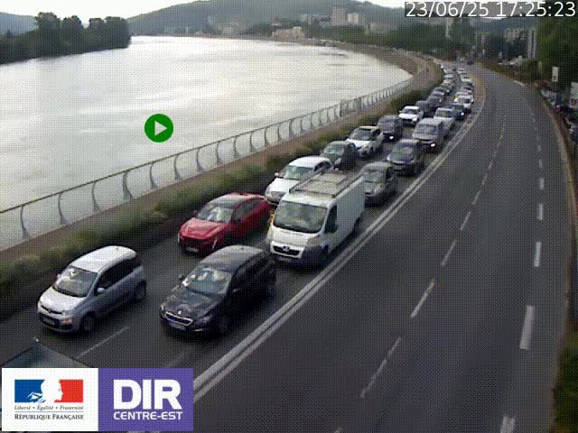 Webcam sur le quai Parjot à Vienne, aux Portes de Lyon, sur la Nationale 7, à la jonction avec le boulevard du Rhône-nord (D1407), caméra orientée vers Lyon
