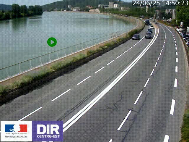 Webcam sur le quai Parjot à Vienne, aux Portes de Lyon, sur la Nationale 7, à la jonction avec le boulevard du Rhône-nord (D1407), caméra orientée vers Lyon