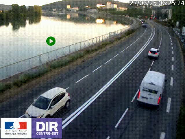 Webcam sur le quai Parjot à Vienne, aux Portes de Lyon, sur la Nationale 7, à la jonction avec le boulevard du Rhône-nord (D1407), caméra orientée vers Lyon