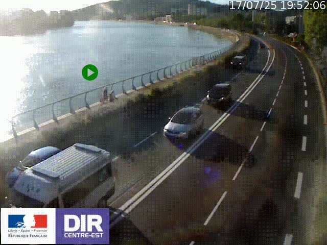 Webcam sur le quai Parjot à Vienne, aux Portes de Lyon, sur la Nationale 7, à la jonction avec le boulevard du Rhône-nord (D1407), caméra orientée vers Lyon
