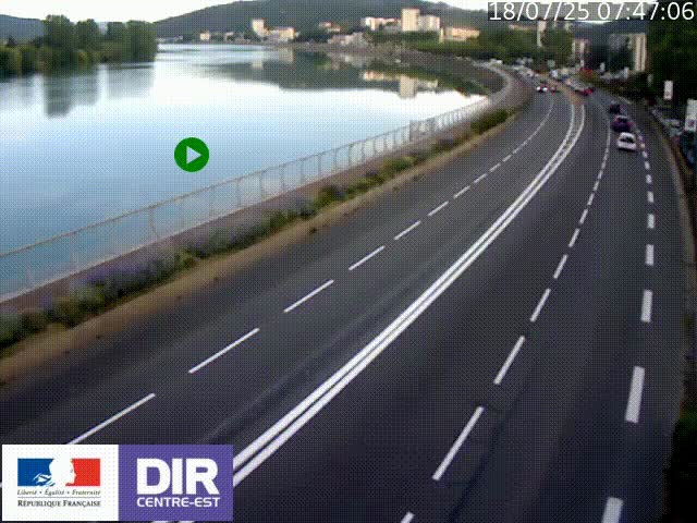 Webcam sur le quai Parjot à Vienne, aux Portes de Lyon, sur la Nationale 7, à la jonction avec le boulevard du Rhône-nord (D1407), caméra orientée vers Lyon