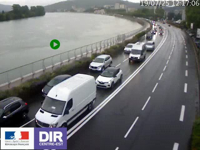 Webcam sur le quai Parjot à Vienne, aux Portes de Lyon, sur la Nationale 7, à la jonction avec le boulevard du Rhône-nord (D1407), caméra orientée vers Lyon