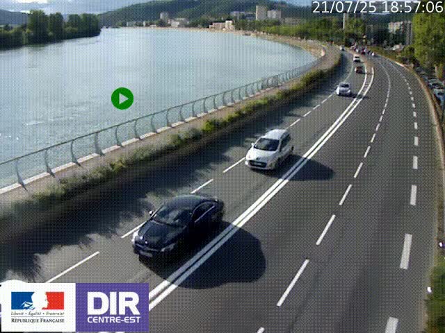 Webcam sur le quai Parjot à Vienne, aux Portes de Lyon, sur la Nationale 7, à la jonction avec le boulevard du Rhône-nord (D1407), caméra orientée vers Lyon