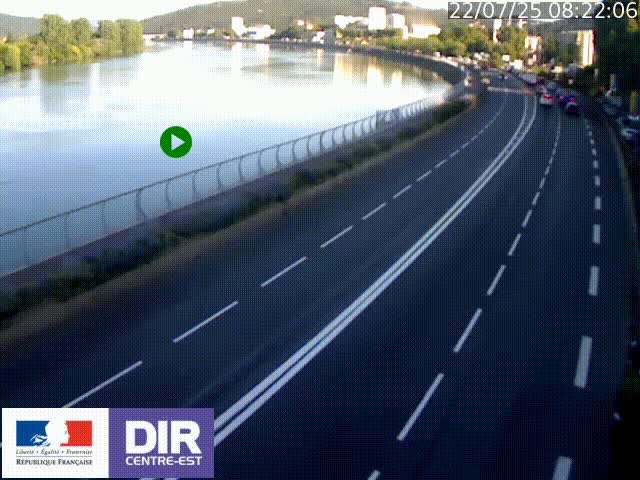Webcam sur le quai Parjot à Vienne, aux Portes de Lyon, sur la Nationale 7, à la jonction avec le boulevard du Rhône-nord (D1407), caméra orientée vers Lyon