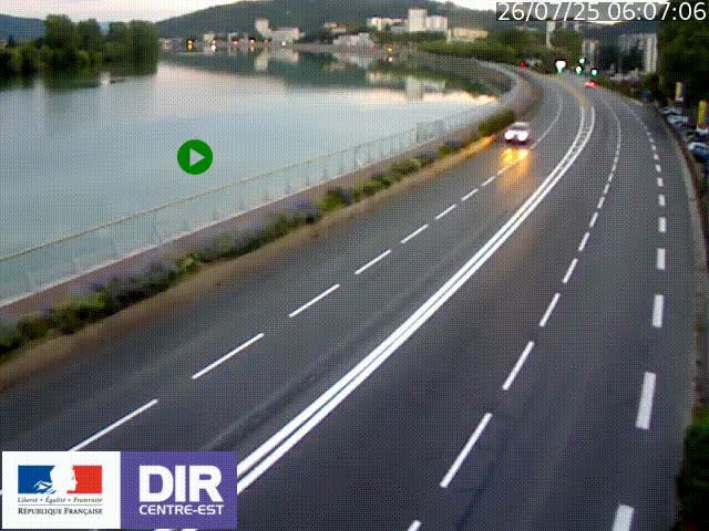 Webcam sur le quai Parjot à Vienne, aux Portes de Lyon, sur la Nationale 7, à la jonction avec le boulevard du Rhône-nord (D1407), caméra orientée vers Lyon