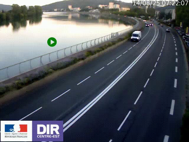 Webcam sur le quai Parjot à Vienne, aux Portes de Lyon, sur la Nationale 7, à la jonction avec le boulevard du Rhône-nord (D1407), caméra orientée vers Lyon
