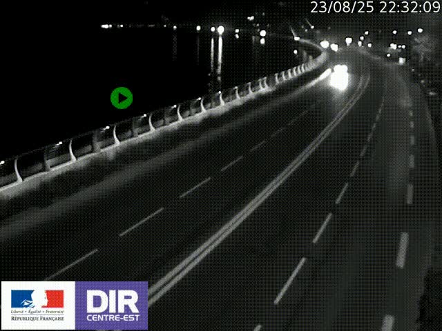 Webcam sur le quai Parjot à Vienne, aux Portes de Lyon, sur la Nationale 7, à la jonction avec le boulevard du Rhône-nord (D1407), caméra orientée vers Lyon